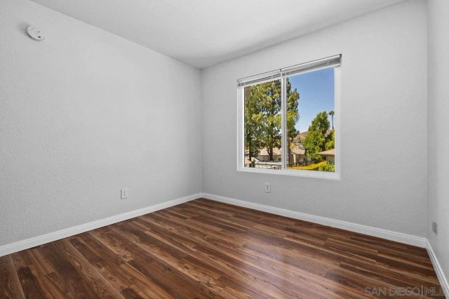 10628 Queen Jessica Ln, Santee, CA 92071