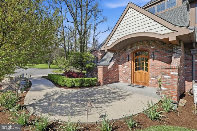 128 KINDT CORNER RD, Shoemakersville, PA 19555