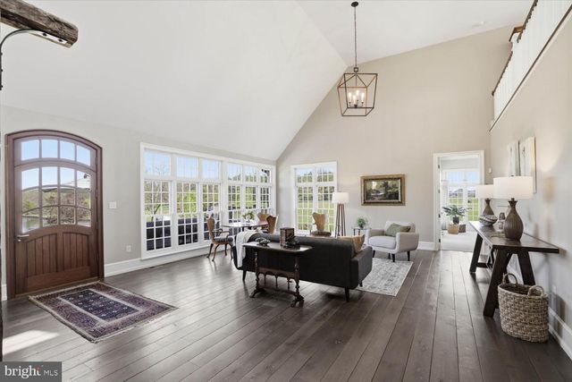 128 KINDT CORNER RD, Shoemakersville, PA 19555
