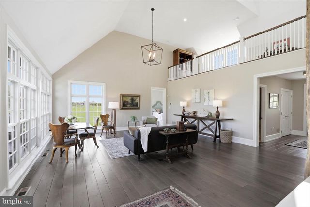 128 KINDT CORNER RD, Shoemakersville, PA 19555