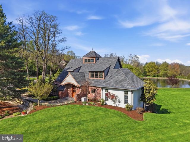128 KINDT CORNER RD, Shoemakersville, PA 19555