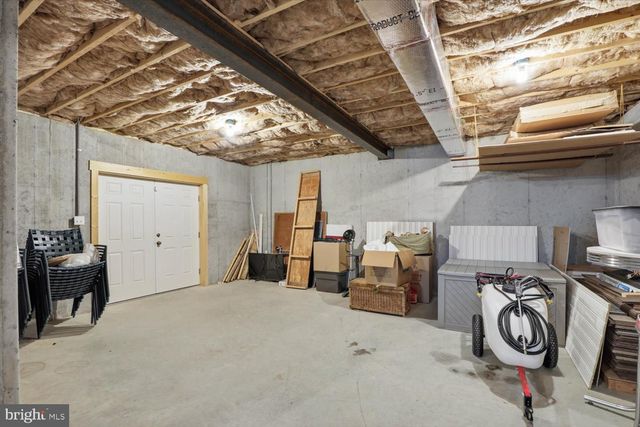 128 KINDT CORNER RD, Shoemakersville, PA 19555