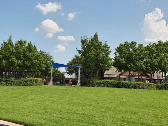 2077 Sleepy Hollow Trail, Frisco, TX 75033