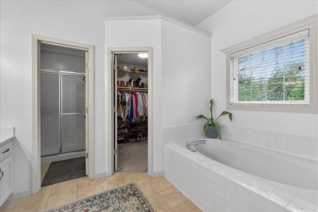 15173 W 154th Terrace, Olathe, KS 66062