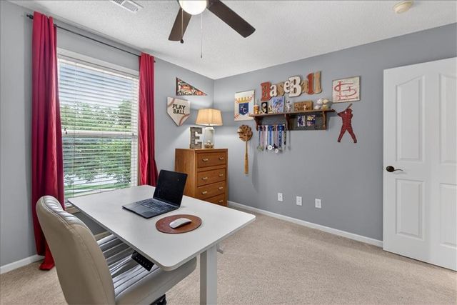 15173 W 154th Terrace, Olathe, KS 66062