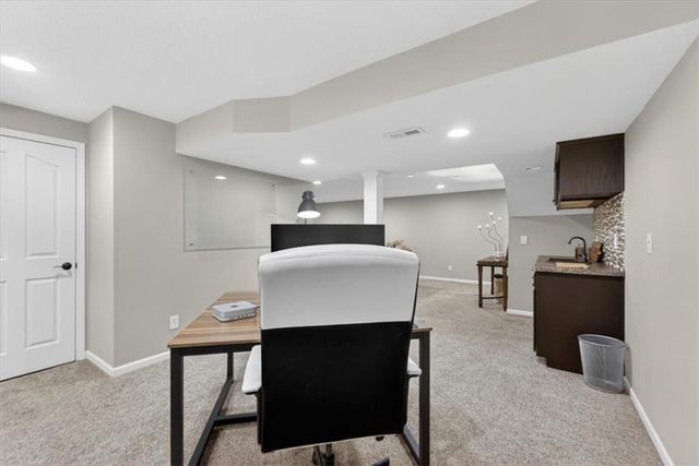 15173 W 154th Terrace, Olathe, KS 66062