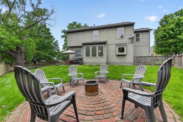 15173 W 154th Terrace, Olathe, KS 66062