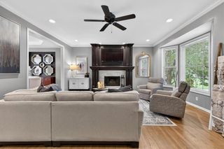 15173 W 154th Terrace, Olathe, KS 66062