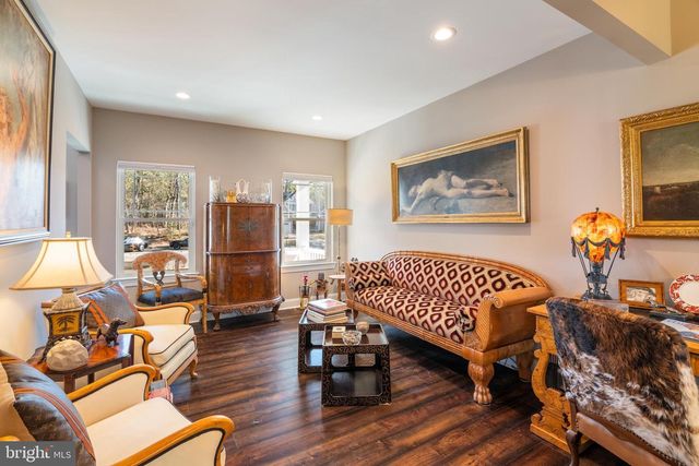 98 ALEXANDER DR, Barnegat, NJ 08005