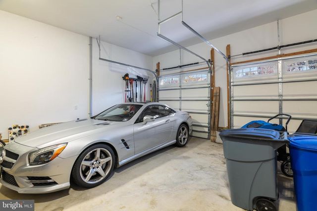 98 ALEXANDER DR, Barnegat, NJ 08005