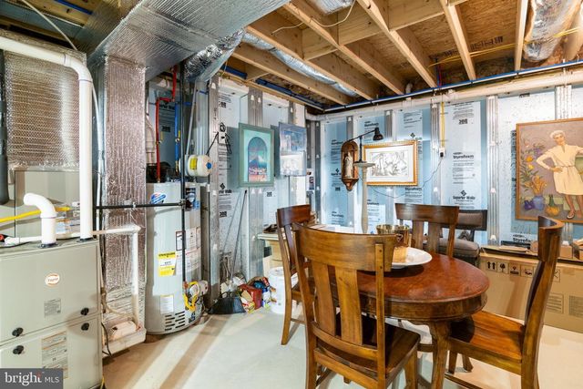 98 ALEXANDER DR, Barnegat, NJ 08005