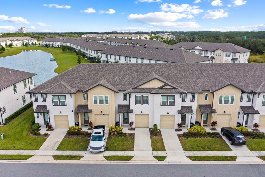 1025 PLANTATION LANE, Davenport, FL 33896