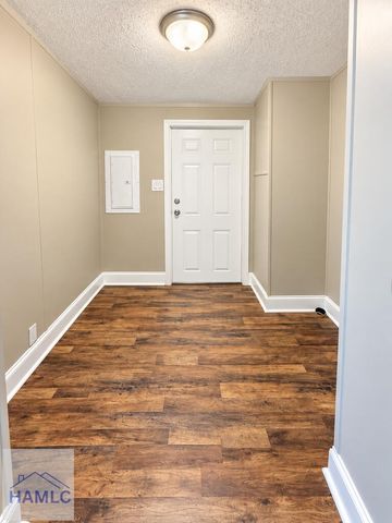 2879 West 15th Street, Hinesville, GA 31313