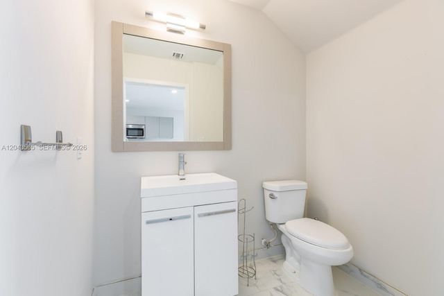2505 NE 193rd St 4108, Miami, FL 33180