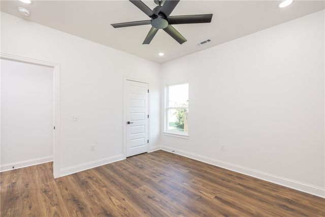 1618 N Pershing Street, Fayetteville, AR 72704