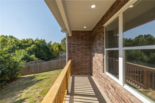 1618 N Pershing Street, Fayetteville, AR 72704