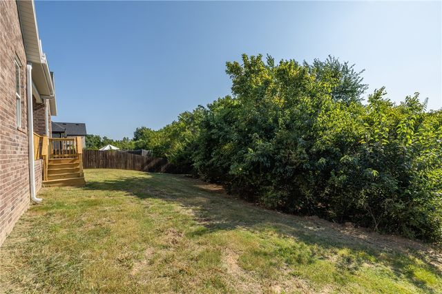 1618 N Pershing Street, Fayetteville, AR 72704