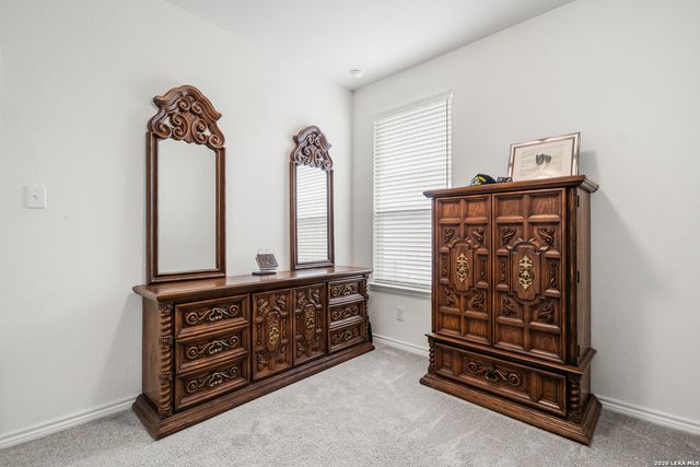 110 MISSION LAKE RD, Boerne, TX 78006