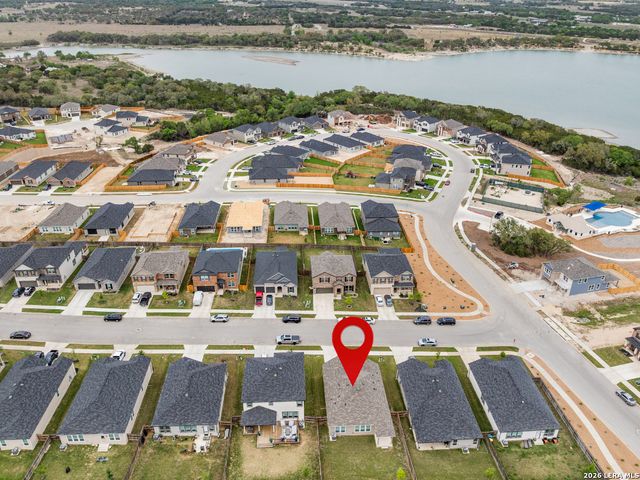 110 MISSION LAKE RD, Boerne, TX 78006