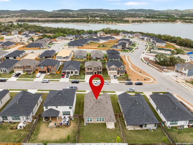 110 MISSION LAKE RD, Boerne, TX 78006