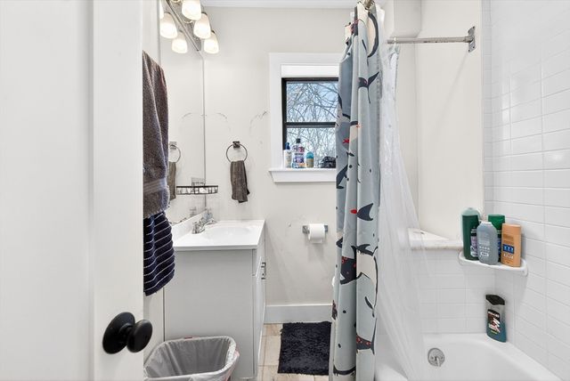 448 Park Drive 1, Boston, MA 02215