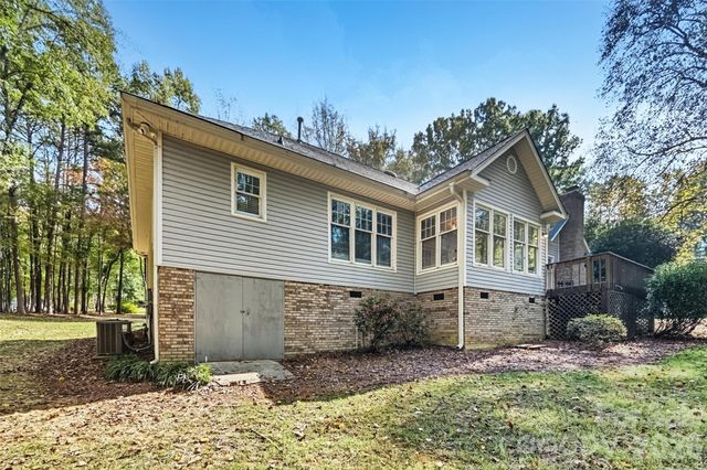1728 Lake Lee Drive, Monroe, NC 28112