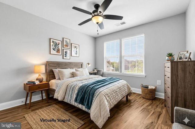 809 JANET DALE LN, Severn, MD 21144