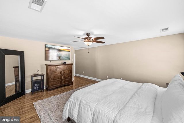 809 JANET DALE LN, Severn, MD 21144