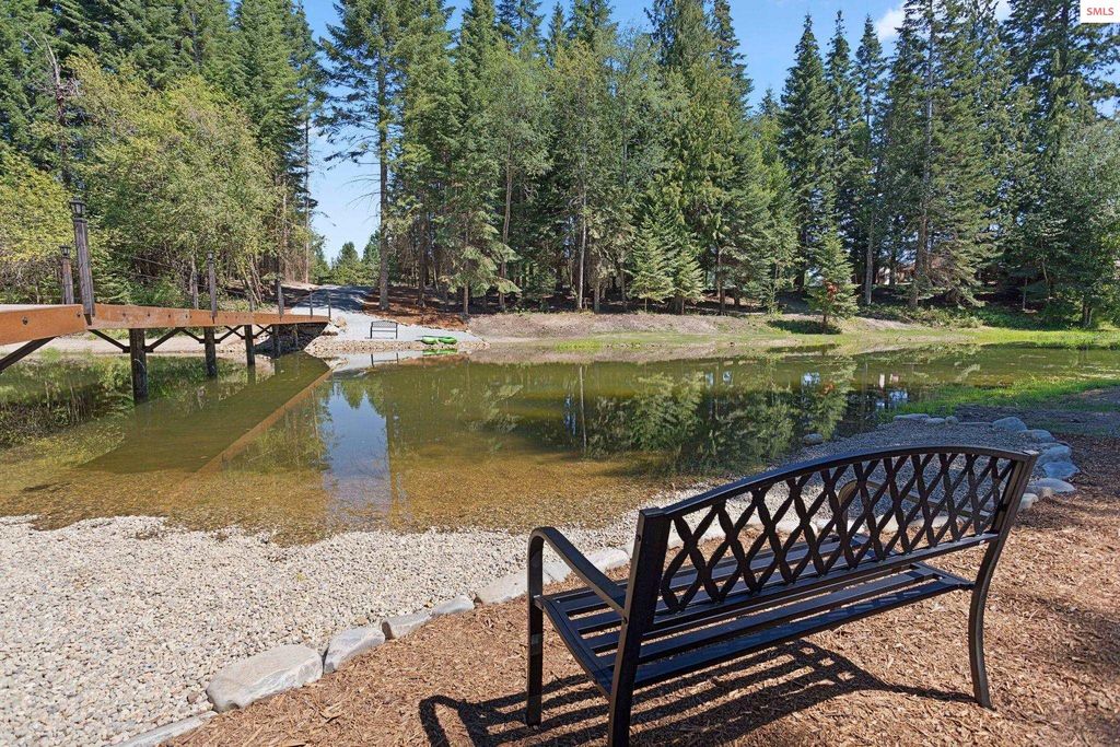 126 Rivers End Drive, Priest River, ID 83856 photo 3