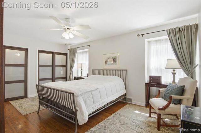 7920 Thornwood Street, Canton, MI 48187