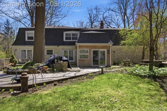7920 Thornwood Street, Canton, MI 48187