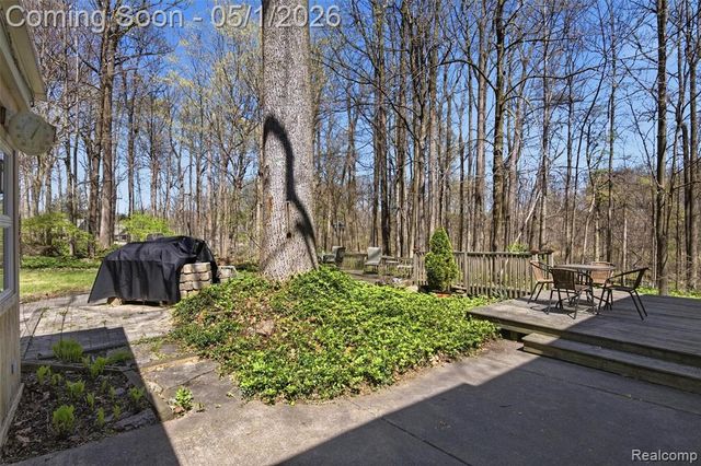7920 Thornwood Street, Canton, MI 48187