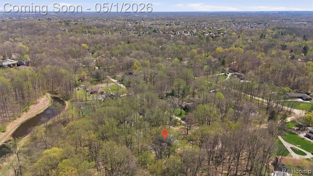 7920 Thornwood Street, Canton, MI 48187