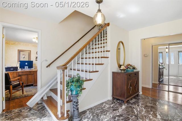 7920 Thornwood Street, Canton, MI 48187
