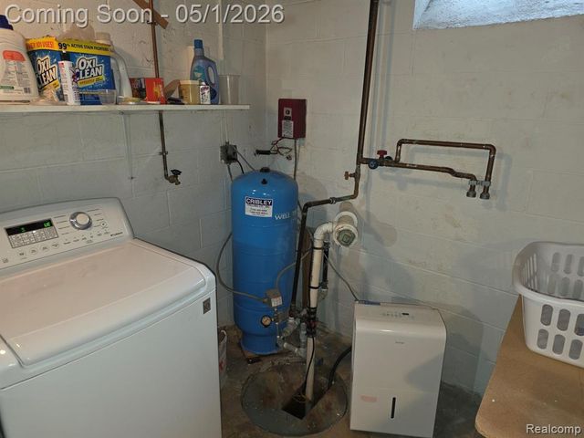 7920 Thornwood Street, Canton, MI 48187