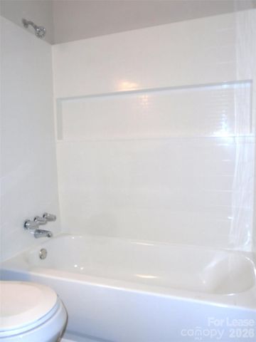 1014 Penrose Lane, Charlotte, NC 28217