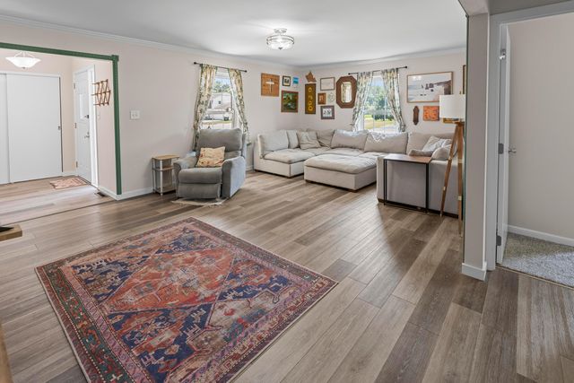 432 Glenmont Court, Circleville, OH 43113