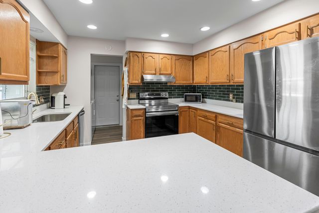 432 Glenmont Court, Circleville, OH 43113