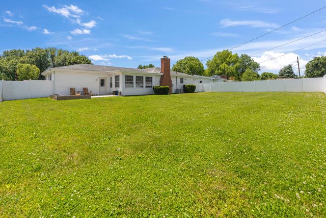 432 Glenmont Court, Circleville, OH 43113