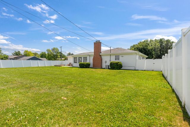 432 Glenmont Court, Circleville, OH 43113