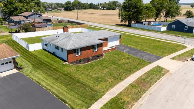 432 Glenmont Court, Circleville, OH 43113
