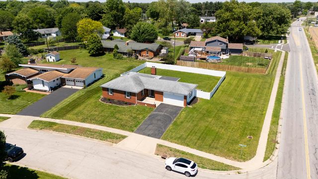 432 Glenmont Court, Circleville, OH 43113
