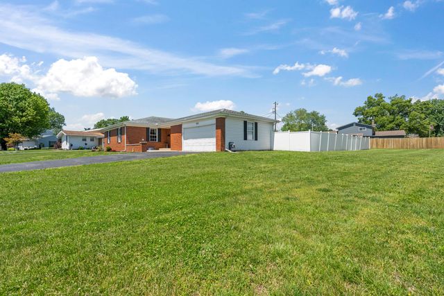 432 Glenmont Court, Circleville, OH 43113