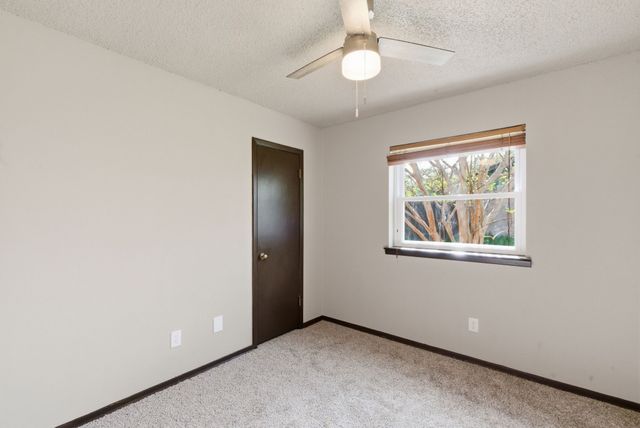 317 Glenhaven Drive, Azle, TX 76020