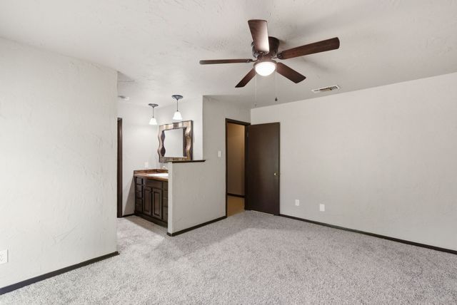 317 Glenhaven Drive, Azle, TX 76020