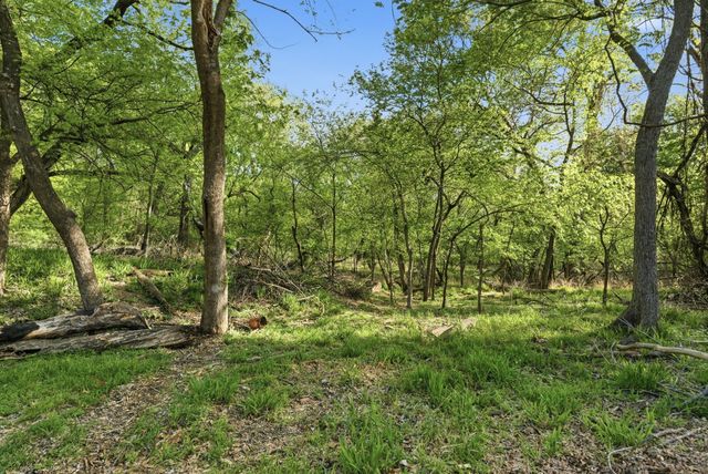 317 Glenhaven Drive, Azle, TX 76020