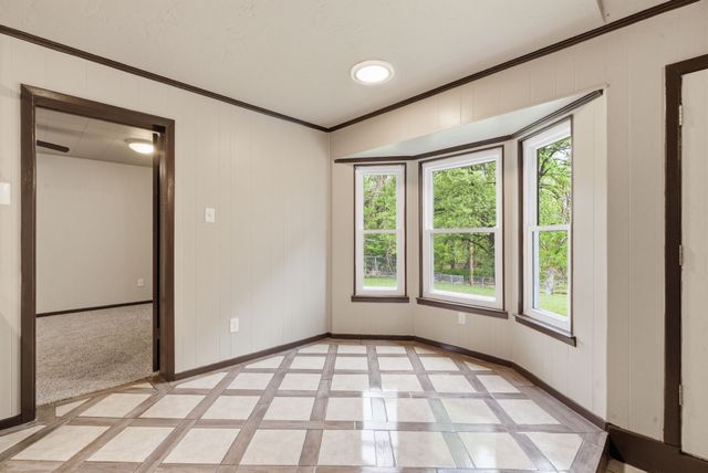 317 Glenhaven Drive, Azle, TX 76020