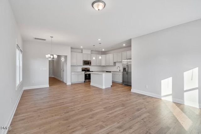 600 Barrington Row Avenue, Zebulon, NC 27597