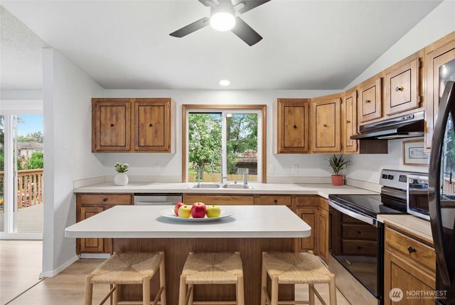 5129 30th Street NE, Tacoma, WA 98422