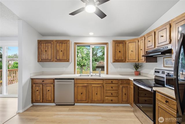 5129 30th Street NE, Tacoma, WA 98422